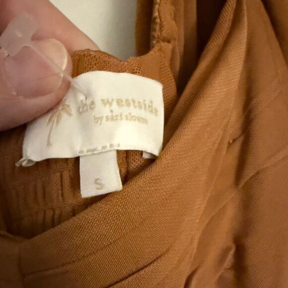 The Westside Vivian Size small. Gorgeous flowing with rouching side pock… - Picture 11 of 11